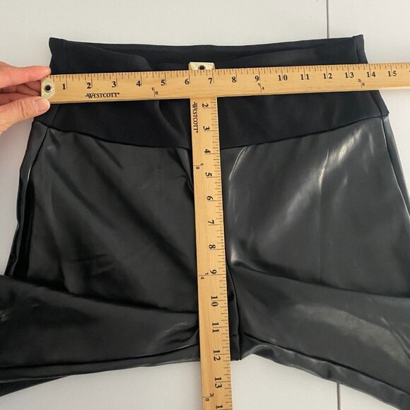 SPANX Black and Metallic Leggings - Picture 8 of 10